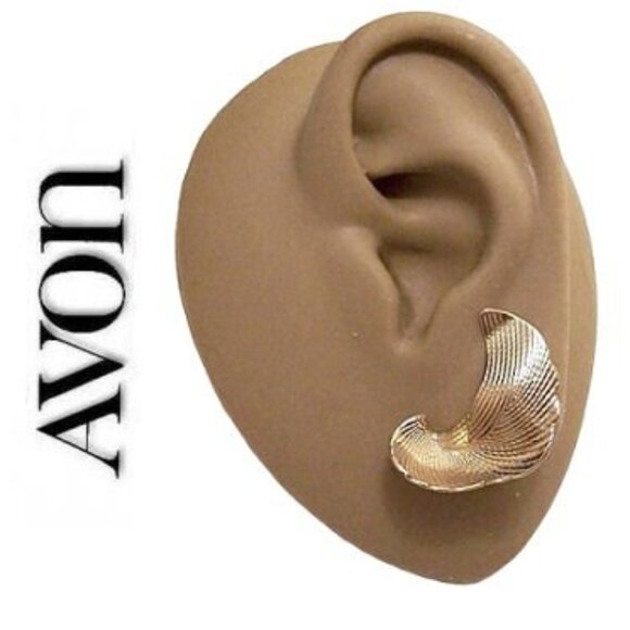 Avon Floating Leaf Clip On Earrings Gold Tone - Picture 3 of 5